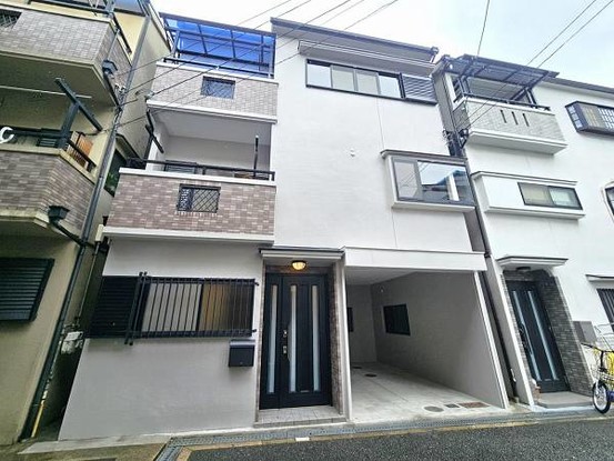 apartment 大阪府大阪市鶴見区諸口１丁目
地図を見る