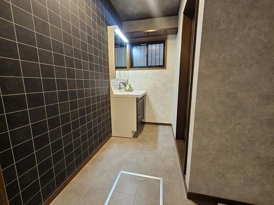 apartment 大阪府大阪市鶴見区諸口１丁目
地図を見る