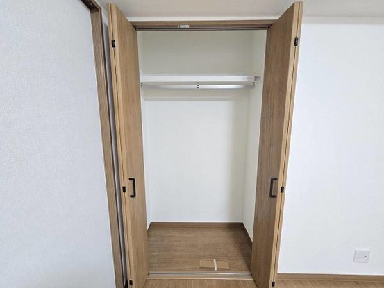 apartment 大阪府摂津市昭和園
地図を見る