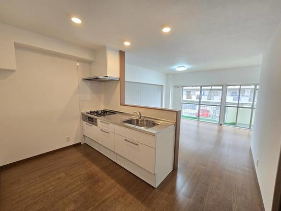 apartment 大阪府摂津市昭和園
地図を見る