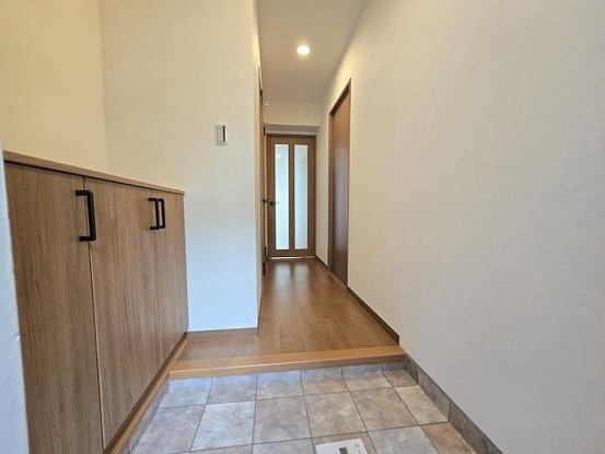 apartment 大阪府摂津市昭和園
地図を見る