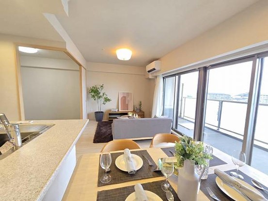 apartment 大阪府吹田市千里丘北
地図を見る