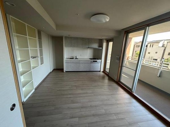 apartment 大阪府大東市氷野３丁目
地図を見る