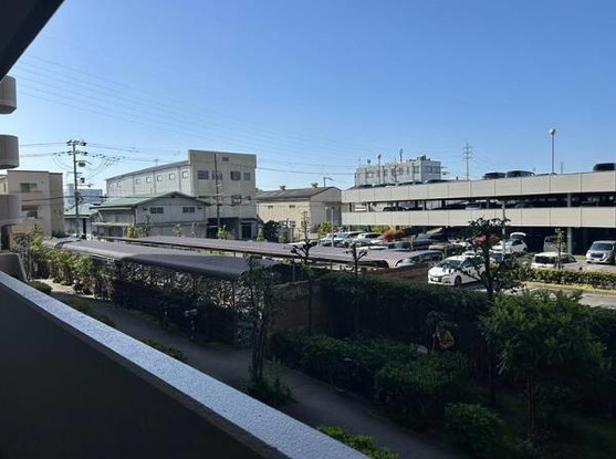 apartment 大阪府大東市氷野３丁目
地図を見る