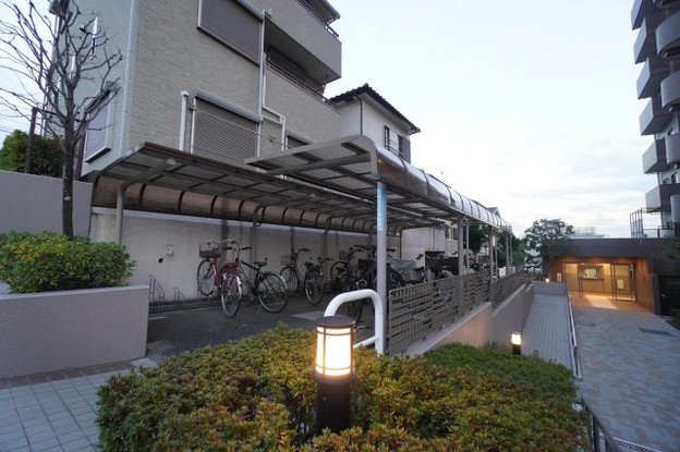 apartment 埼玉県さいたま市緑区東浦和２丁目
地図を見る