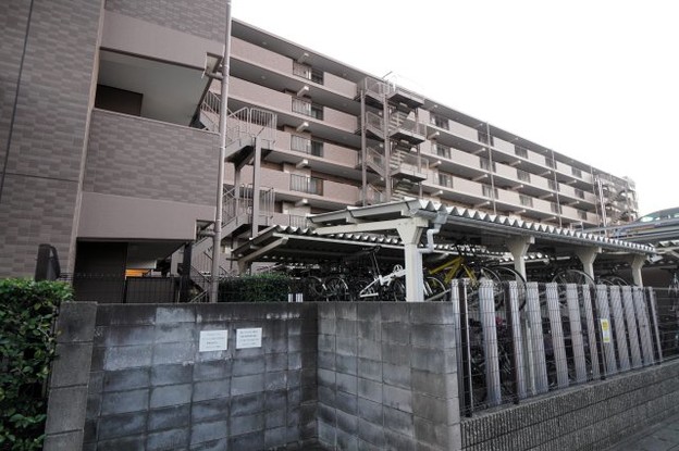 apartment 埼玉県さいたま市南区南浦和２丁目40-12