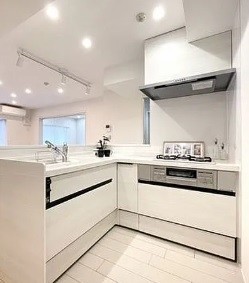 apartment 埼玉県志木市幸町１丁目
地図を見る