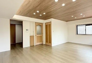 apartment 埼玉県さいたま市浦和区瀬ヶ崎１丁目
地図を見る