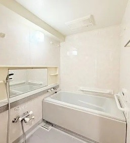 apartment 埼玉県さいたま市浦和区瀬ヶ崎１丁目
地図を見る