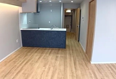 apartment 埼玉県草加市栄町３丁目
地図を見る