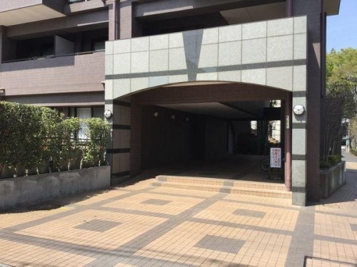 apartment 埼玉県志木市本町２丁目
地図を見る
