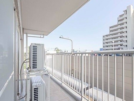 apartment 埼玉県草加市栄町１丁目
地図を見る