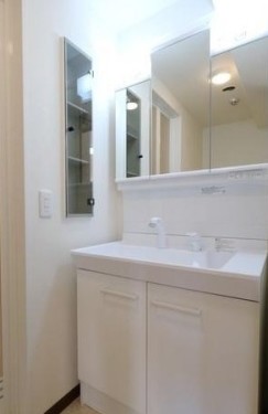 apartment 埼玉県坂戸市三光町
地図を見る