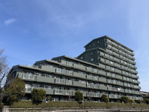 apartment 埼玉県戸田市南町
地図を見る