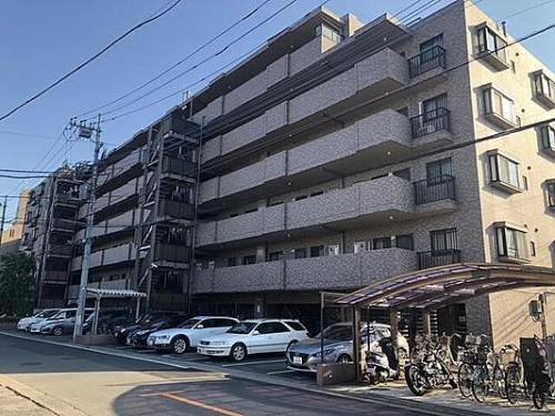 apartment 埼玉県朝霞市本町１丁目
地図を見る
