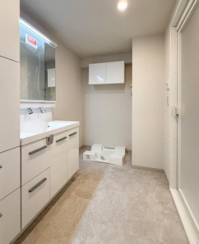 apartment 埼玉県三郷市さつき平１丁目
地図を見る