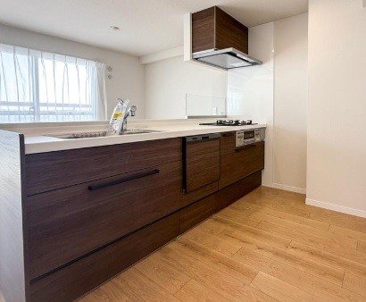 apartment 埼玉県三郷市さつき平１丁目
地図を見る