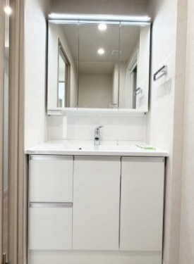 apartment 埼玉県蕨市中央２丁目
地図を見る