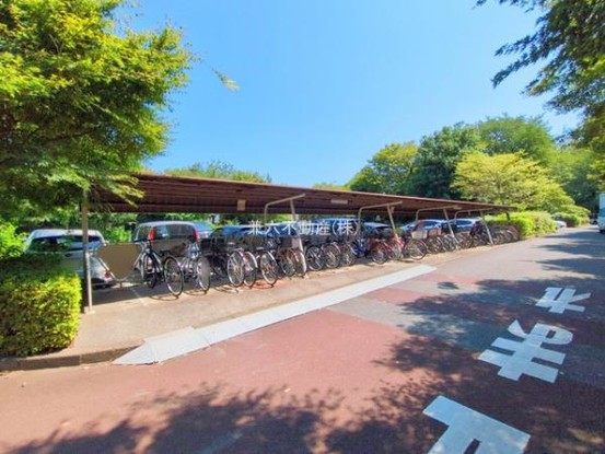 apartment 東京都練馬区大泉学園町１丁目29-7 兼六第四ビル1F