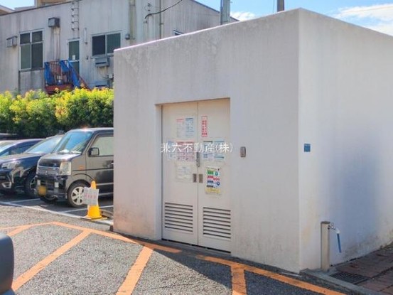 apartment 東京都練馬区大泉学園町１丁目29-7 兼六第四ビル1F