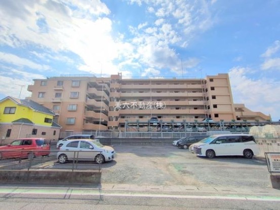 apartment 東京都練馬区大泉学園町１丁目29-7 兼六第四ビル1F