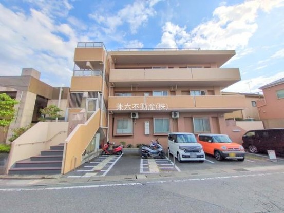 apartment 東京都練馬区大泉学園町１丁目29-7 兼六第四ビル1F