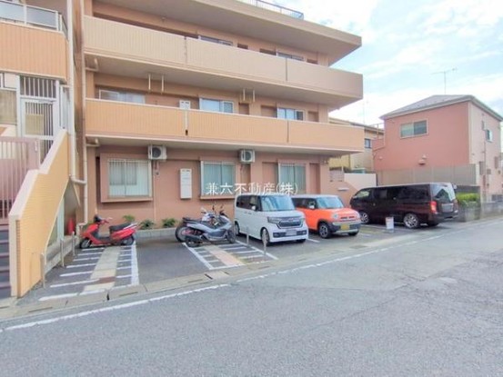 apartment 東京都練馬区大泉学園町１丁目29-7 兼六第四ビル1F