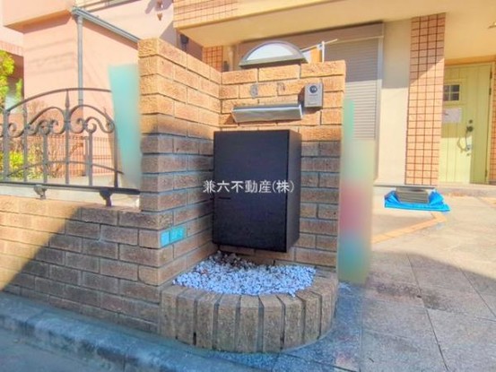 detached 東京都練馬区大泉学園町１丁目29-7 兼六第四ビル1F