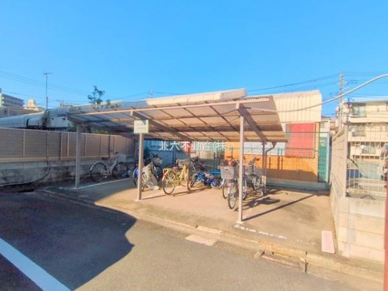 apartment 東京都練馬区大泉学園町１丁目29-7 兼六第四ビル1F