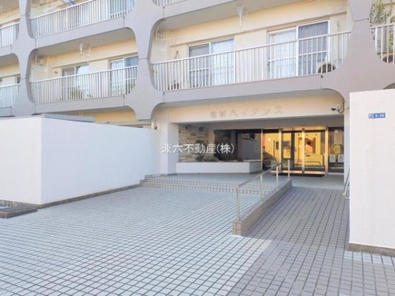 apartment 東京都練馬区大泉学園町１丁目29-7 兼六第四ビル1F