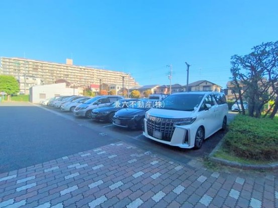 apartment 東京都練馬区大泉学園町１丁目29-7 兼六第四ビル1F