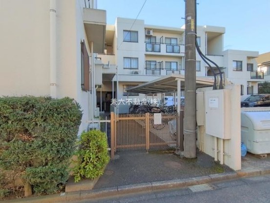 apartment 東京都練馬区大泉学園町１丁目29-7 兼六第四ビル1F
