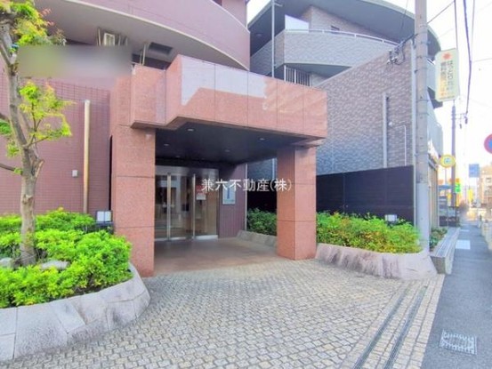 apartment 東京都練馬区大泉学園町１丁目29-7 兼六第四ビル1F