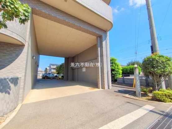 apartment 東京都練馬区大泉学園町１丁目29-7 兼六第四ビル1F