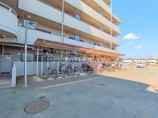 apartment 東京都練馬区大泉学園町１丁目29-7 兼六第四ビル1F