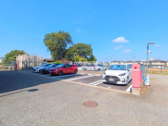 apartment 東京都練馬区大泉学園町１丁目29-7 兼六第四ビル1F