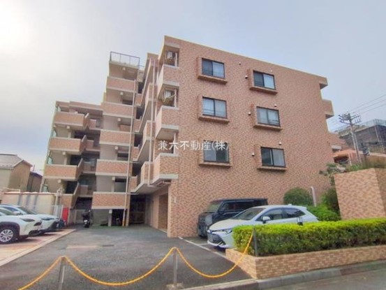 apartment 東京都練馬区大泉学園町１丁目29-7 兼六第四ビル1F