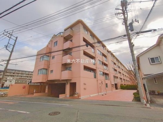 apartment 東京都練馬区大泉学園町１丁目29-7 兼六第四ビル1F