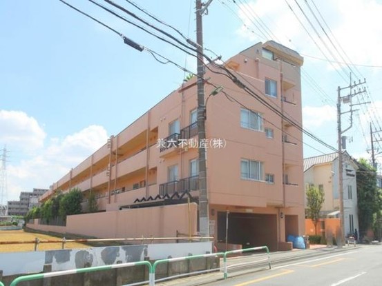 apartment 東京都練馬区大泉学園町１丁目29-7 兼六第四ビル1F