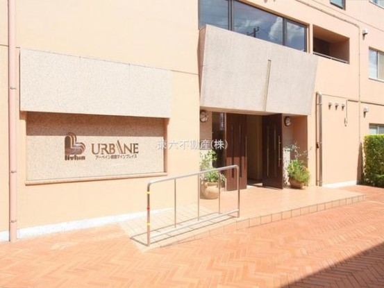 apartment 東京都練馬区大泉学園町１丁目29-7 兼六第四ビル1F