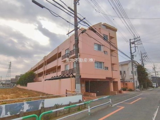 apartment 東京都練馬区大泉学園町１丁目29-7 兼六第四ビル1F