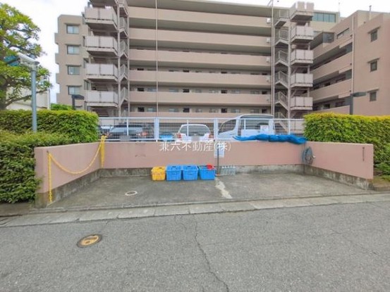 apartment 東京都練馬区大泉学園町１丁目29-7 兼六第四ビル1F