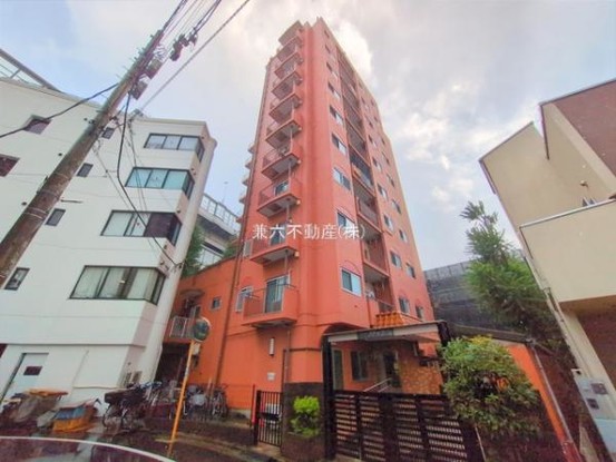 apartment 東京都練馬区大泉学園町１丁目29-7 兼六第四ビル1F