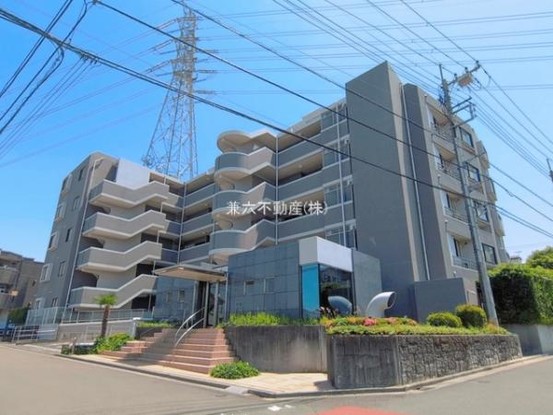 apartment 東京都練馬区大泉学園町１丁目29-7 兼六第四ビル1F
