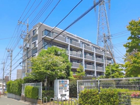 apartment 東京都練馬区大泉学園町１丁目29-7 兼六第四ビル1F
