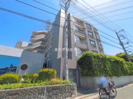 apartment 東京都練馬区大泉学園町１丁目29-7 兼六第四ビル1F
