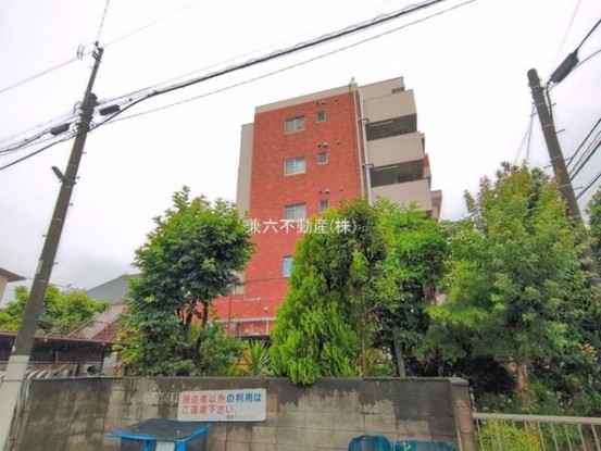 apartment 東京都練馬区大泉学園町１丁目29-7 兼六第四ビル1F