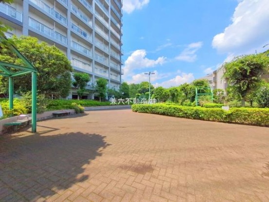 apartment 東京都練馬区大泉学園町１丁目29-7 兼六第四ビル1F