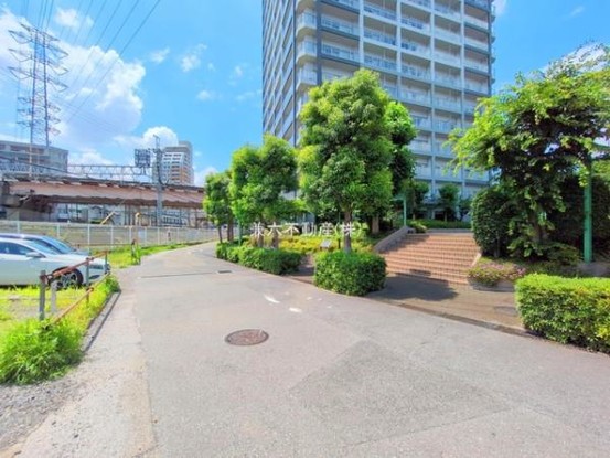 apartment 東京都練馬区大泉学園町１丁目29-7 兼六第四ビル1F