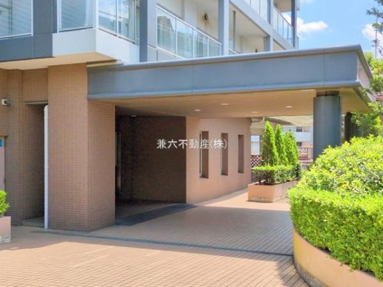apartment 東京都練馬区大泉学園町１丁目29-7 兼六第四ビル1F